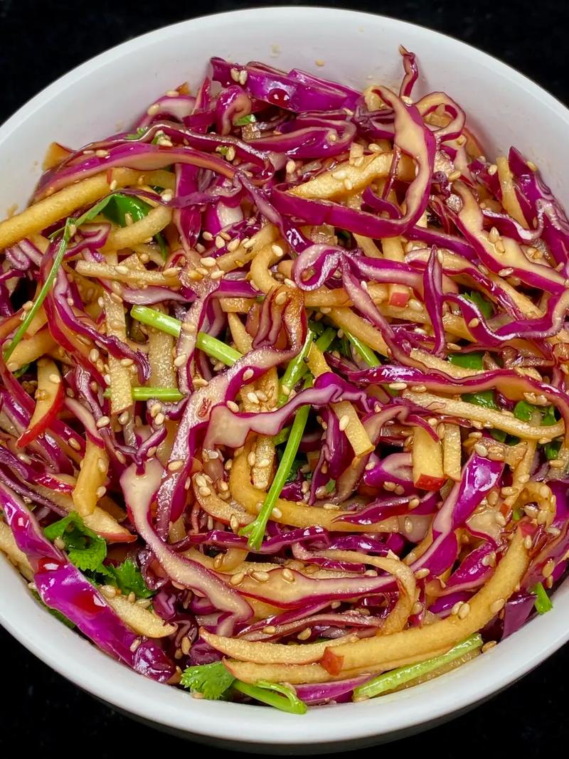 凉拌紫甘蓝怎么做才好吃？-图1