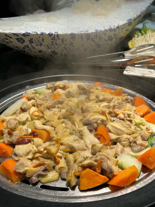 顺德桑拿鸡加海鲜做法-图1