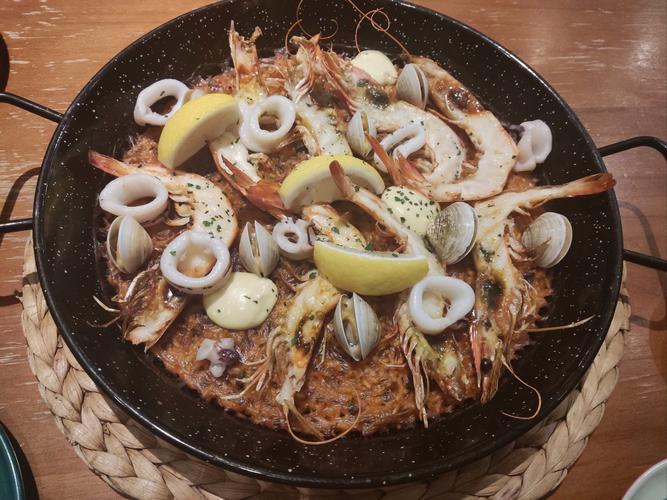 海鲜铁板菜有哪些经典做法？-图1