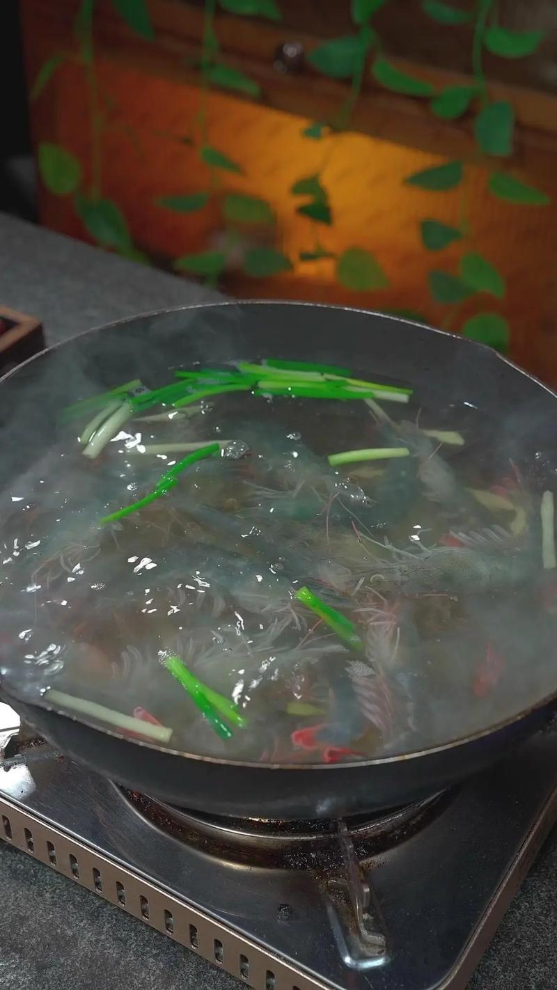 水煮大对虾海鲜这样做才鲜嫩？-图2