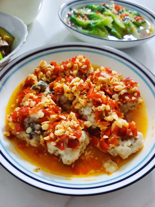 宝宝鲈鱼鱼丸做法视频-图2 宝宝鲈鱼鱼丸做法视频-图2