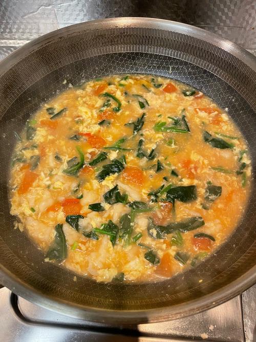 宝宝能吃西红柿菠菜疙瘩汤吗?-图1 宝宝能吃西红柿菠菜疙瘩汤吗?-图1