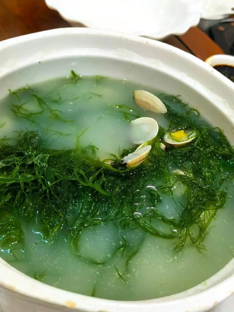 海鲜汤需要放什么香草-图1