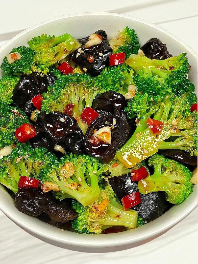 凉拌木耳怎么做？家常做法有哪些？-图2