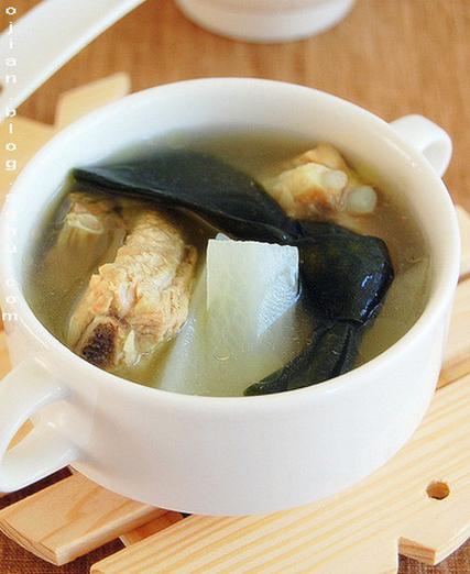 排骨海带海鲜菇白萝卜怎么搭配更鲜？-图3