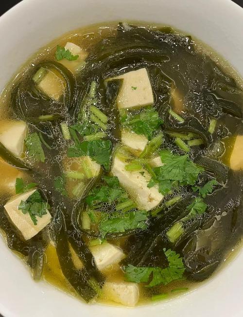 海带炒豆腐怎么做?家常做法有哪些?-图2 海带炒豆腐怎么做?家常做法有哪些?-图2