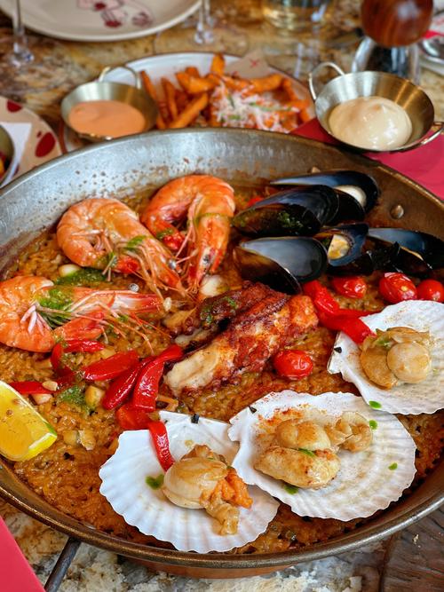 西班牙海鲜饭为何被称为最好吃?-图1 西班牙海鲜饭为何被称为最好吃?-图1