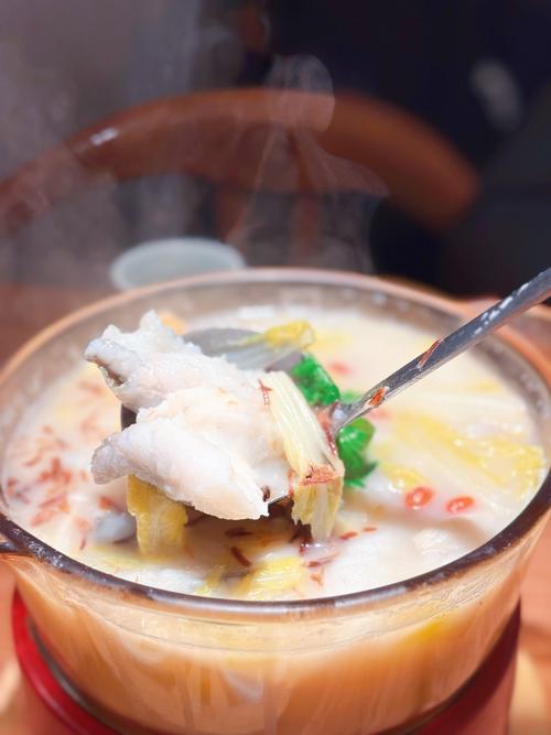 海鲜黄汤秘方是什么?-图1 海鲜黄汤秘方是什么?-图1