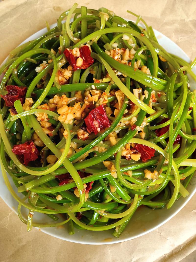 蒜苔凉拌做法有哪些?-图2 蒜苔凉拌做法有哪些?-图2