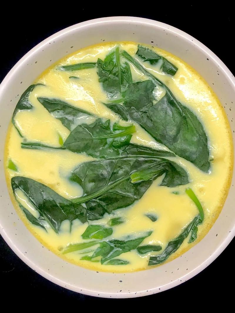 菠菜蒸鸡蛋怎么做才好吃又嫩滑?-图2 菠菜蒸鸡蛋怎么做才好吃又嫩滑?-图2