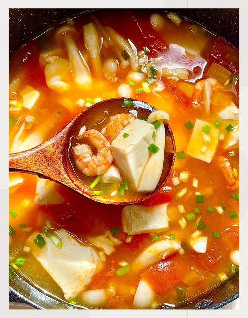 番茄香菇海鲜菇虾仁汤怎么做?-图2 番茄香菇海鲜菇虾仁汤怎么做?-图2