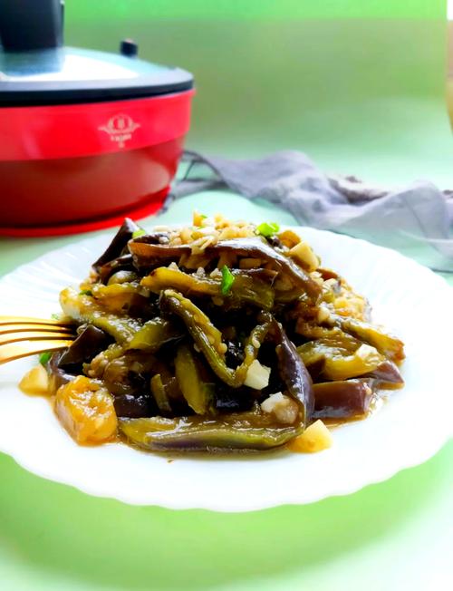 家常蒜泥茄子怎么做?有哪些做法?-图2 家常蒜泥茄子怎么做?有哪些做法?-图2