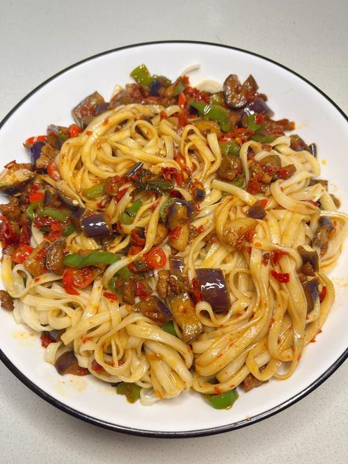 家常茄子面条怎么做最好吃？-图2