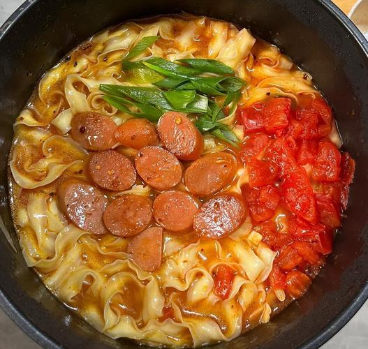 宝宝西红柿鸡蛋火腿面-图3 宝宝西红柿鸡蛋火腿面-图3