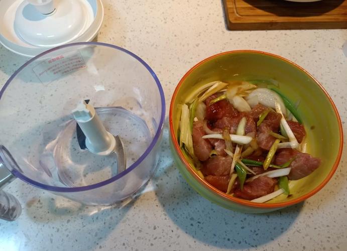 宝宝自制锡纸鱼肉肠怎么做?-图1 宝宝自制锡纸鱼肉肠怎么做?-图1