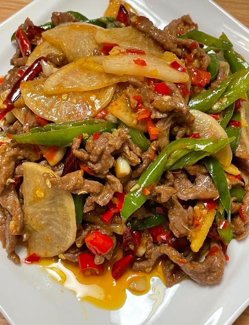 罗卜牛肉怎么做?家常做法有哪些?-图2 罗卜牛肉怎么做?家常做法有哪些?-图2