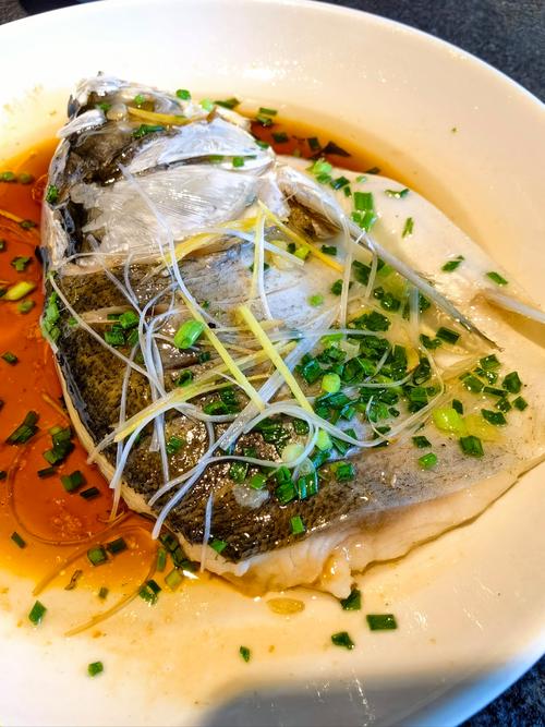 清蒸雄鱼头怎么做才适合宝宝？-图1