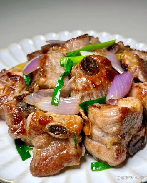 家常洋葱排骨怎么做?-图1 家常洋葱排骨怎么做?-图1
