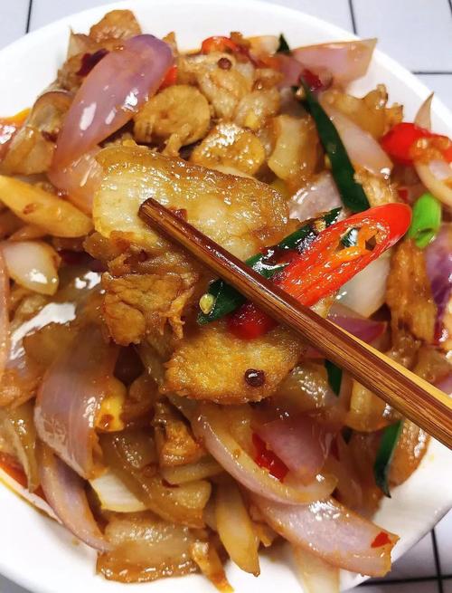 家常洋葱排骨怎么做?-图3 家常洋葱排骨怎么做?-图3