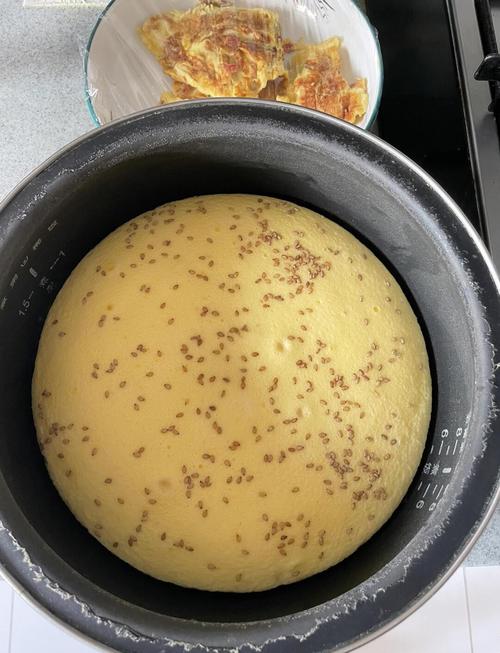 宝宝电饭煲蛋糕怎么做?-图3 宝宝电饭煲蛋糕怎么做?-图3