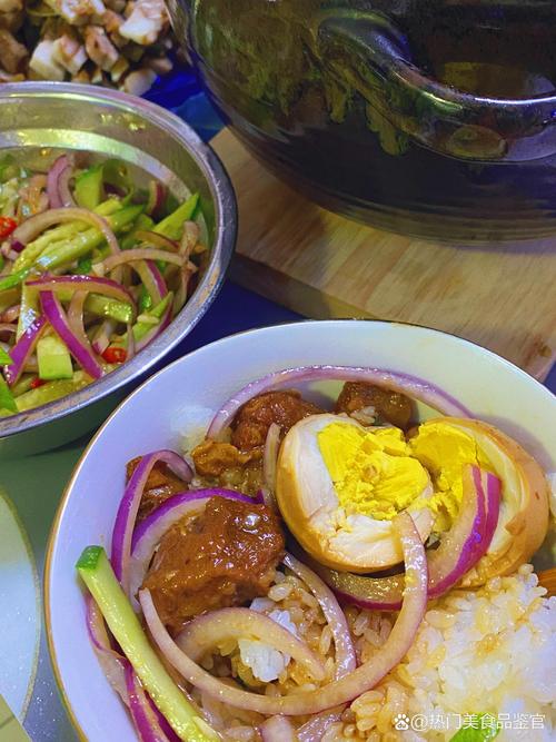 家常西红柿黄瓜洋葱怎么炒才好吃？-图1