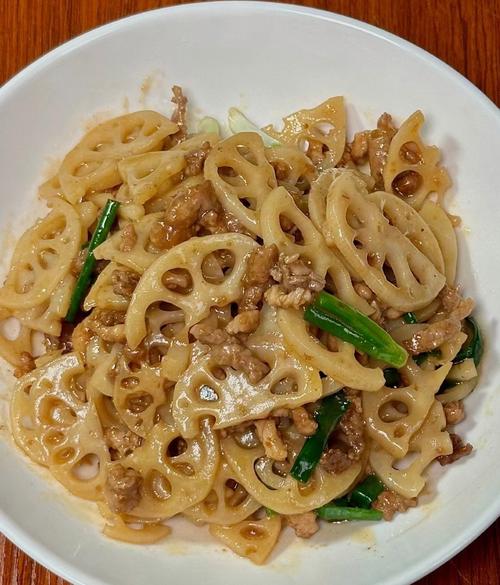 肉炒藕尖怎么做？家常做法有哪些？-图1