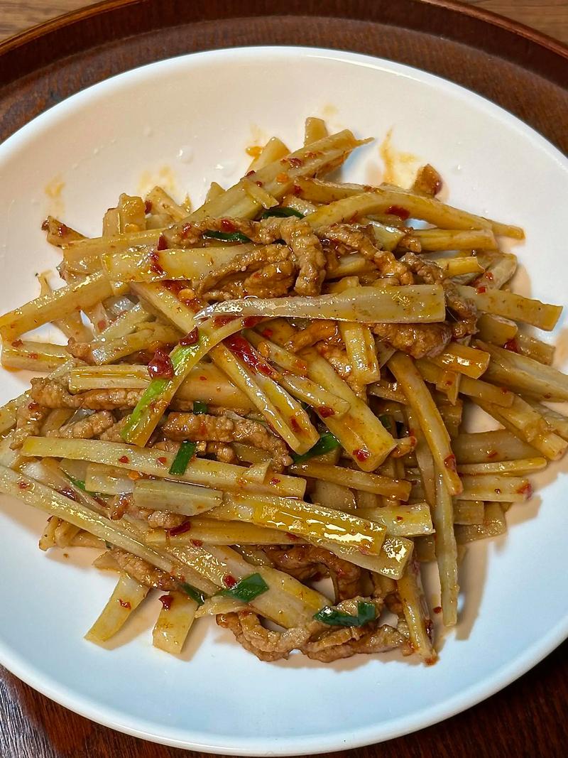 肉炒藕尖怎么做？家常做法有哪些？-图2