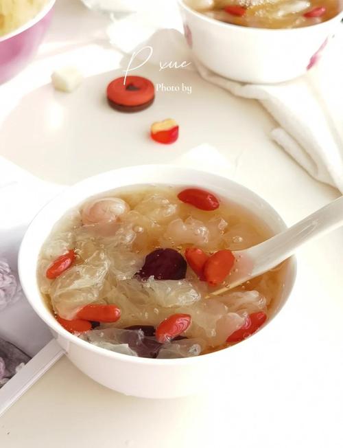 宝宝能吃红枣银耳莲子吗？-图3