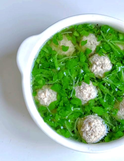 青菜海鲜丸子汤怎么做？-图3