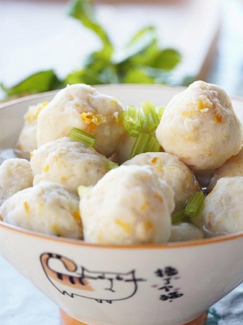 海鲜丸子怎么炸才酥脆？-图3