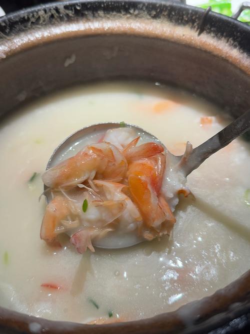 砂锅排骨海鲜粥怎么做？-图1