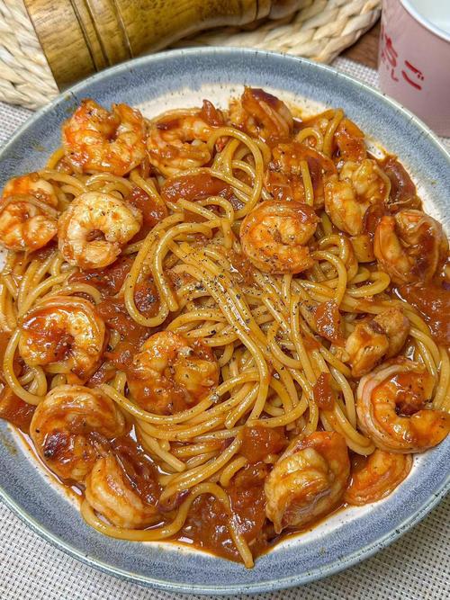 海鲜意面是鲜甜还是浓郁？-图1