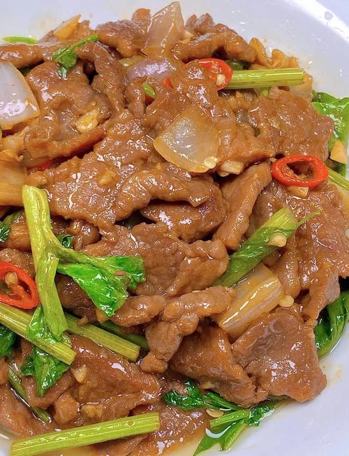 家常炒嫩牛肉怎么做才嫩？-图1