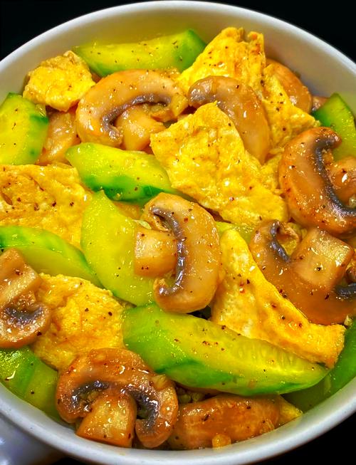 蘑菇黄瓜家常做法有哪些？-图2