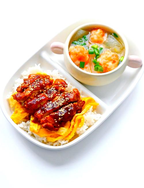 宝宝晚餐造型怎么做？-图1