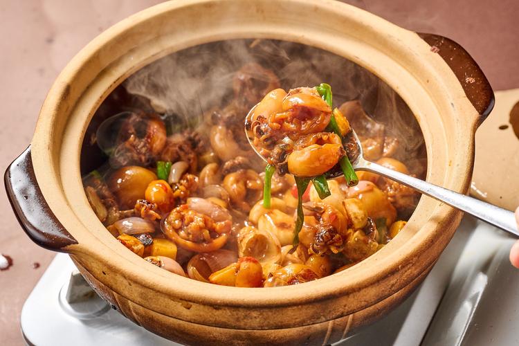 海鲜鸡煲家常做法有哪些？-图2