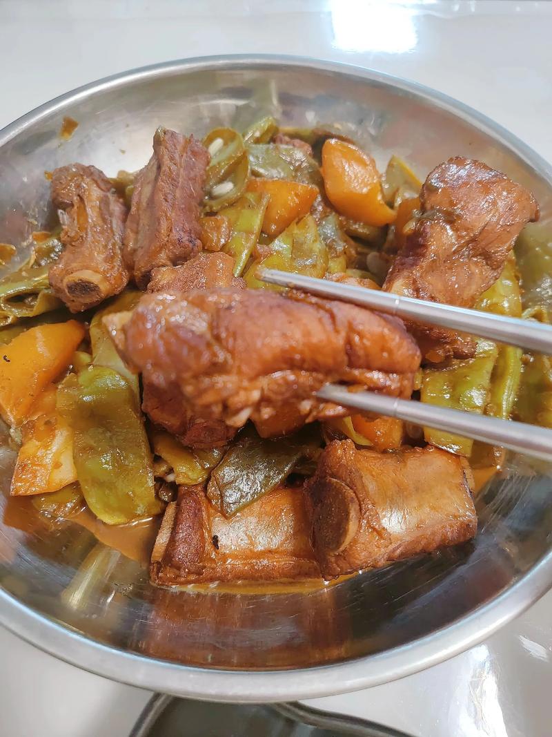 排骨炖芸豆怎么做?家常做法有哪些?-图1 排骨炖芸豆怎么做?家常做法有哪些?-图1