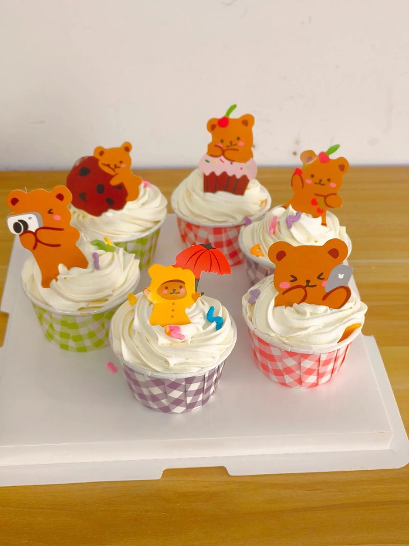 宝宝巴士纸杯蛋糕怎么做的呀?-图1 宝宝巴士纸杯蛋糕怎么做的呀?-图1