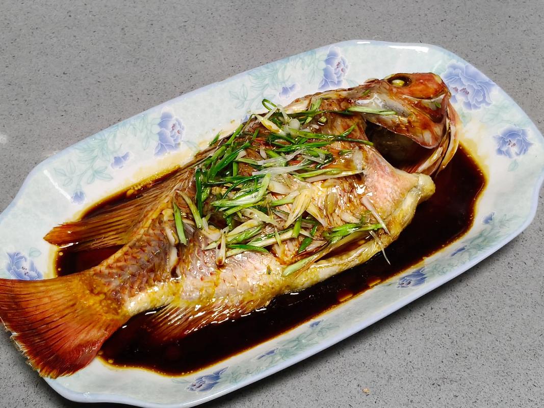 红烧罗非鱼家常做法有哪些？-图1