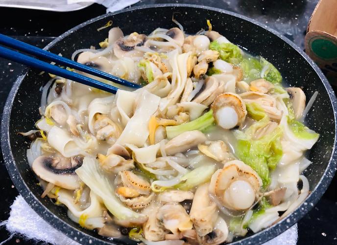 海鲜菇鸡蛋面怎么做？简单家常做法有哪些？-图1