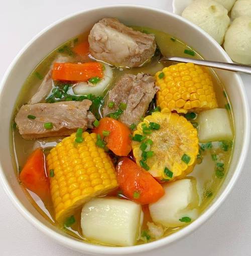 排骨山药玉米海鲜菇，怎么炖才最鲜？-图2