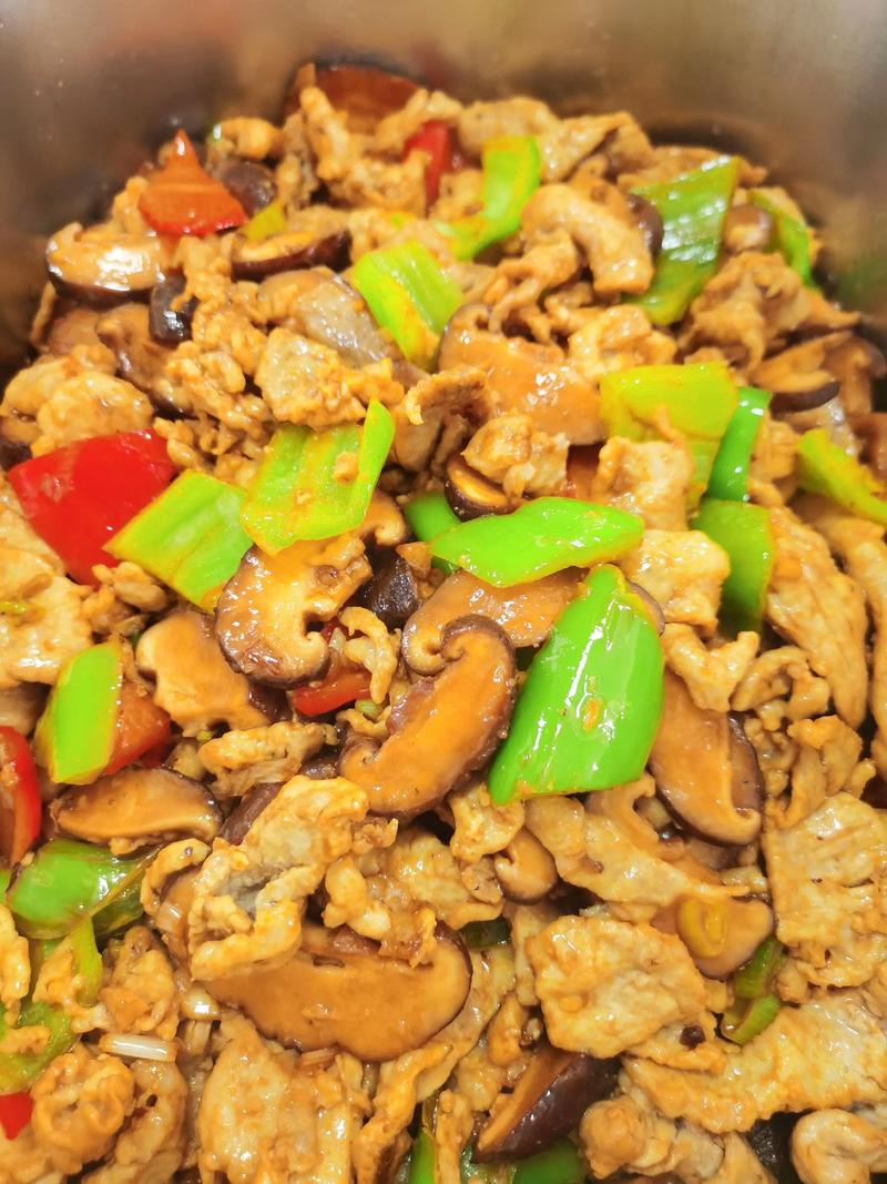 菜干炒肉怎么做才够家常入味？-图2