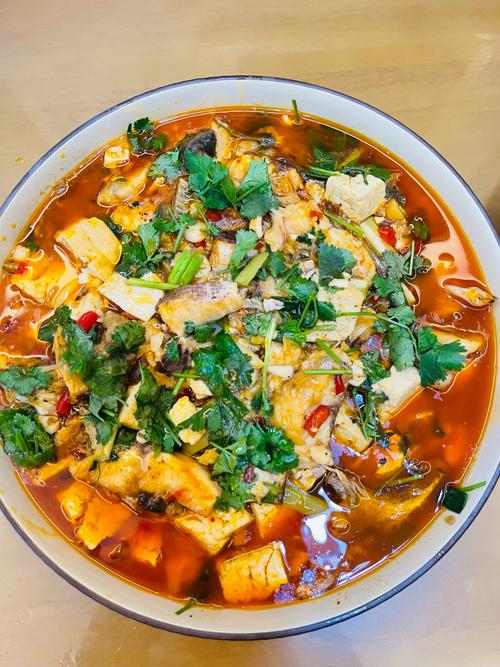 鱼煮豆腐怎么做才好吃？-图2