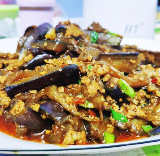 白菜茄子怎么做家常才美味？-图1