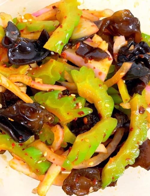 苦瓜凉拌怎么做？家常做法有哪些？-图2