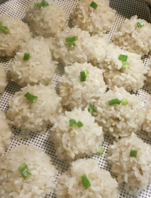 珍珠丸子怎么做？家常做法有哪些？-图3