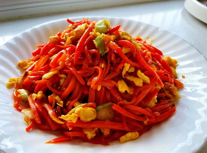 胡萝卜丝怎么做才好吃？-图2