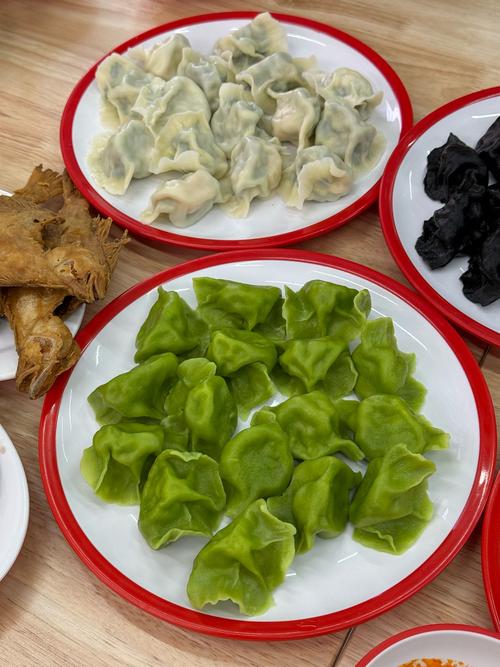 海鲜菇油菜包水饺，怎么搭配更鲜香？-图1