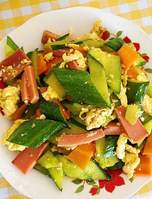 鸡蛋黄瓜的做法大全家常-图2