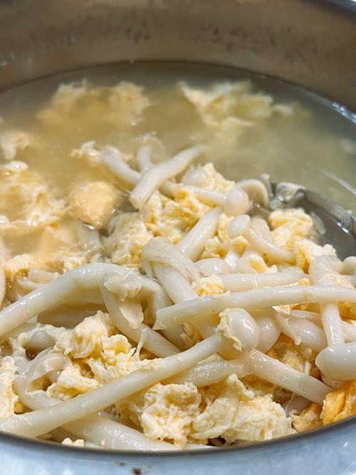 蘑菇海鲜汤的做法窍门-图1